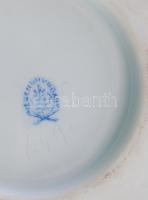 Herendi Viktória mintás körmös kínáló, jelzett, restaurált, d: 21 cm, m: 9,5 cm