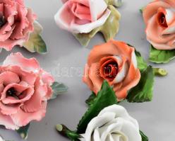 4 darab Herendi és 5 darab Ens porcelán rózsa, jelzett, kis pattogzásokkal, 1-1 sérüléssel