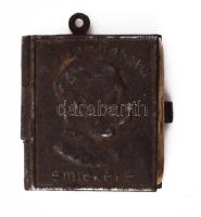 1914 Ferenc József: Népeimhez! Minikönyv medál dombornyomott fém borítóval, " A világháboru emlékére - A király szózata a nemzethez 1914. jul. 28." (az I. világháború kitörésekor), 24x22mm