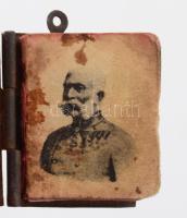 1914 Ferenc József: Népeimhez! Minikönyv medál dombornyomott fém borítóval, " A világháboru eml...