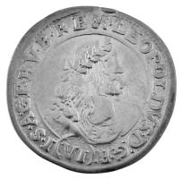 1670KB 6kr Ag "I. Lipót" (3,05g) T:VF fülnyom / Hungary 1670KB 6 Kreuzer Ag "Leopold I" (3,05g) C:VF ear mark Huszár 1450., Unger II.: 1072., Krause KM#164