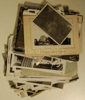 100-150 db főként háború utáni fotó városkép, családi fotó vegyesen