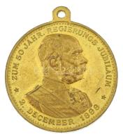 Ausztria 1898. "Ferenc József uralkodásának 50. évfordulójára" kétoldalas aranyozott bronz...