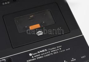 JVC CD-1635-2E lejátszó, működik, eredeti tokjával, kábelével, működik, jó állapotban, 36x22 cm