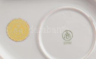 Metzler & Ortoff kacsáknak és csirkéknek hegedülő fiú. Jelzett, hibátlan, m: 17 cm