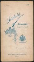 1898 Münnich Aurélné, keményhátú fotó Strelisky műterméből, kopásnyomokkal, 20,5×11 cm