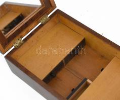Borotválkozó, vagy ékszeres ládika, 4 fiókkal, tükörrel kulcs nélkül, mahagóni borítással 19x30 cm
