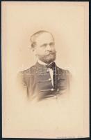 1865 Dabasi Halász Géza (1816-1888) orvosdoktor, országgyűlési képviselő, az MTA tagja, keményhátú fotó Schrecker Ignác (1834-1888) pesti műterméből, 10×6 cm