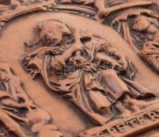 Kerámia falidísz gazdag jelenettel, kis pattogzással, 24x22 cm