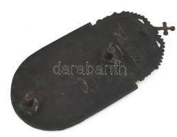 Bronz magyar címer, felfogatópontokkal, 17x9 cm