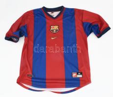 Johan Cruyff (1947-2016) labdarúgó és edző Barcelona rajongói mezén autográf aláírása / 

Johan Cr...