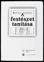 Molnár Sándor: A festészet tanítása. Bp., 2008, Magyar Képzőművészeti Egyetem - Semmelweis Kiadó. Kiadói kartonált papírkötés, intézményi bélyegzőkkel, volt könyvtári példány.