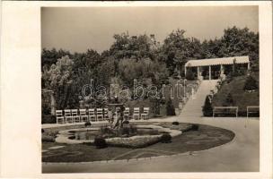 Budapest XI. Redemptorissza Szerzetesnők Tan- és Nevelőintézete, kert részlet. Szt. Imre herceg útja 5-7. (ma Villányi út) (fl)