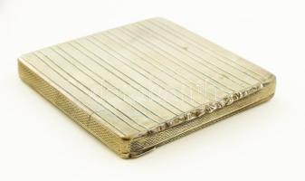 Ezüst (Ag) pudrié. Jelzett, dianás, 61,45 g 7x7 cm