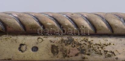 2 db Ezüst (Ag) fedeles üveg pipere edény nemesi monogrammal . dianás, jelzett, össz nettó 80,5 g 8x...