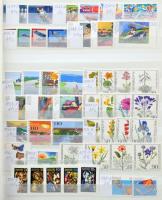 Külföldi főleg motívum sorok, blokkok tétel maradéka, 30 lapos, jó állapotú A/4-es berakóban. Szép a...