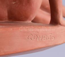 Gömbös László (1926-) Ülő akt. Festett terrakotta jelzett, hibátlan, 21x29 cm