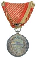 1914. "Ferenc József II. osztályú Ezüst Vitézségi Érem" peremen jelzett Ag kitüntetés ered...
