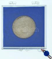 1946. 5Ft Ag "vastag Kossuth" plombált "MNB" tokban T:AU patina /
Hungary 1946....