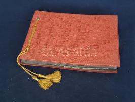 [Fotóalbum] Az esztergomi ,,Fürdő" Szálló új szárnyának feliratozott fényképalbuma. (1967)
Esz...