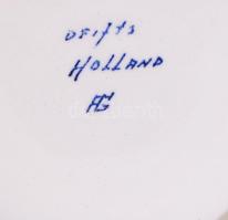 Delft 3 darab falidísz, kis csempén pattogzással, d: 16 cm alatt