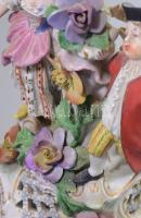 Antik drezdai porcelán figurális gyertyatartó, jelzett, sérült, hiányos, m: 28,5 cm