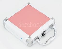 Kis ékszeres kofferben vegyes bizsu csomag