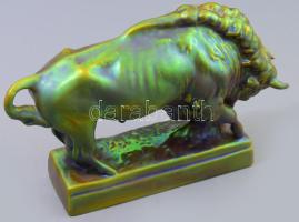 Zsolnay kisplasztika - Bika. Savmaratott felületű eozin mázakkal fedett öntött finomfajansz, cca 192...