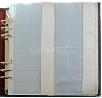 Műbőr érmeberakó album, összesen 22db műanyag lappal, klf méretű érmék számára, használt, de jó álla...