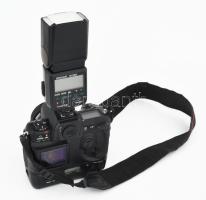 Nikon D1H digitális kamera, új akkumulátorral, töltővel, működő állapotban