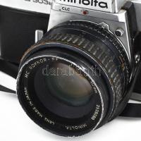 Minolta SrT 303b kamera Rokkor 1:1,7, f: 50mm objektívvel. kisebb sérülések az objektív fém részén