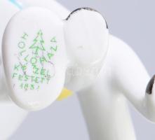 Hollóházi Piroska és a farkas. Terv.: Ősz Szabó Antónia. Jelzett, hibátlan, m: 15 cm