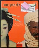 FELVIDÉK - 20 db RÉGI felvidéki képeslap albumban, Tátrai is, hosszú címzéses lapok is, vegyes minős...