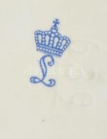 Oscar Schlegelmilch gitár formájú ékszeres doboz. matricás, jelzett, kopással 16 cm