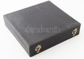 26 darabos evőeszköz készlet, díszdobozban