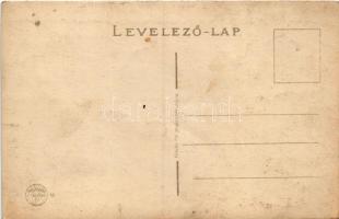 Nyíregyháza, Pályaudvar, vasútállomás, vonat. Fábián Pál kiadása (fl)