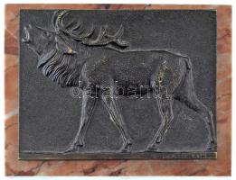 Maugsch Gyula (1882-1945) DN Gímszarvas bronz lemezplakett márványhasábon (70x91mm) T:AU / Hungary ND Red deer bronze sheet metal plaque on marble slab. Sign.: Maugsch Gyula (70x91mm) C:AU TP 1810.