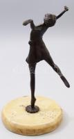 Balerina. Bronz szobor, márvány talapzaton. Szép öntés, jelzés nélkül, m: 29 cm