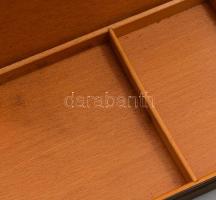 4 db kis réz tárgy: jelzett doboz, szalvétagyűrű, sószóró