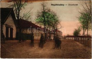 1915 Püspökladány, utca részlet, Haas Gusztáv üzlete. Vasúti levelezőlapárusítás 2439. + "KOLOZSVÁR - BUDAPEST 15 D" vasúti mozgóposta bélyegző (Rb)