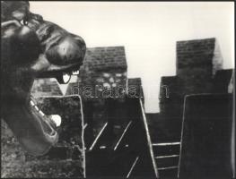 cca 1965 Tóth Imre székesfehérvári fotográfus felvételei (Nem jött levél; Védők; Fehér falak), 3 db ...