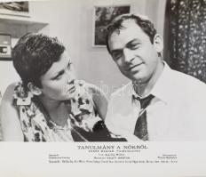 cca 1989 előtt készült, ,,Tanulmány a nőkről" című magyar film jelenetei és szereplői, 13 db vi...