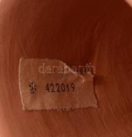 Kovács Margit (1902-1977): Bogyót eszegető lány. Jelzett, mázsérülésekkel, ragasztott, m: 24,5 cm