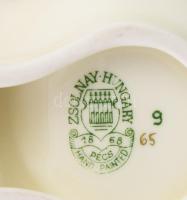 Zsolnay virágmintás sóborskínáló, jelzett, hibátlan, h: 13 cm