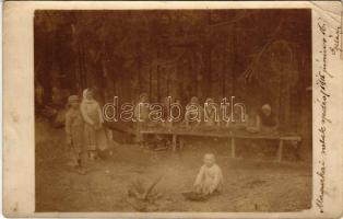 1915 Magurka, Németlipcse-Magurka, Partizánska Lupca (Alacsony-Tátra, Nízke Tatry); Magurkai salakszedés / Upper Hungarian folklore. photo (EB)