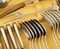 Berndorf alpakka evőeszköz készlet. Jelzett, hat személyes, komplett, sérült kulcsos dobozában