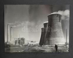 1955 Inota, "Emlékül a "November 7" Erőmű dolgozóitól, fotóalbum 21 db fotóval, 13×17...