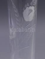 Talpas kristály váza, köszörült mintával, m: 30,5 cm