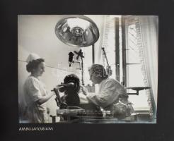 cca 1950 Łódź, Lengyelország, városképek, gyárbelsők, fotók albumba ragasztva, feliratozva, 34 db, v...