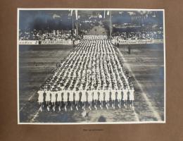 1939 Zlín, városképek, kereskedelmi és egyéb iskolák, nemzetek felvonulása, tornaünnepély, stb. rész...